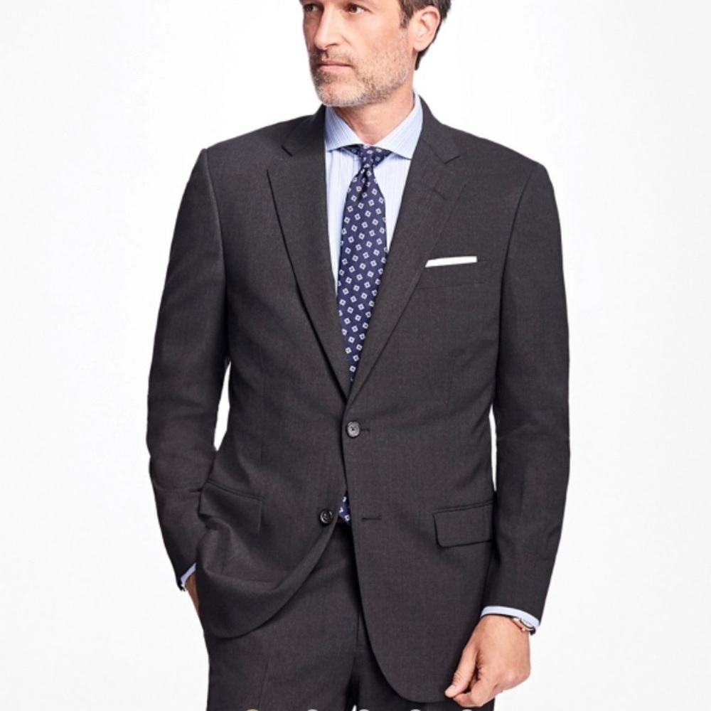 346 Brooks brothers suit
